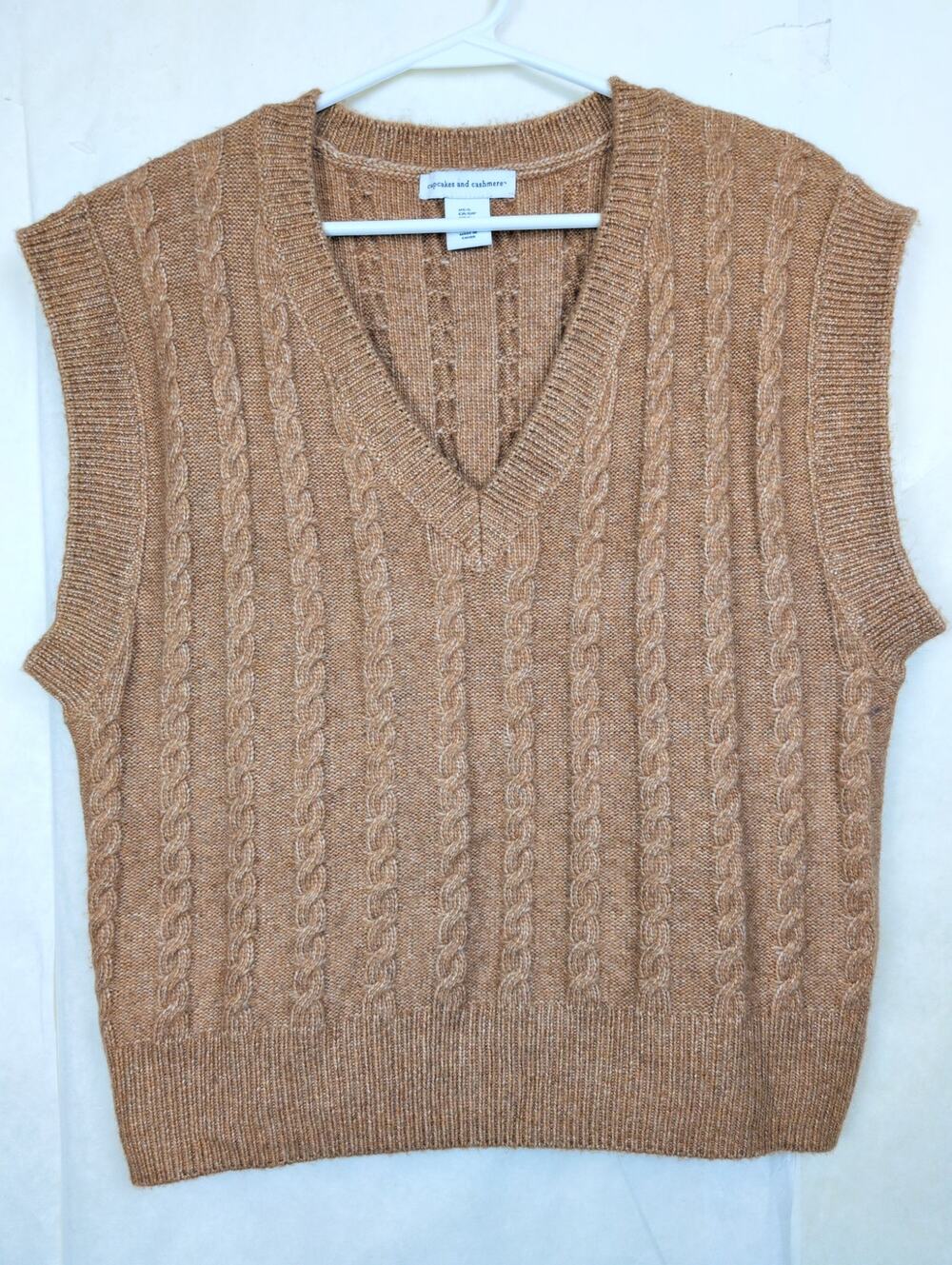 Cupcakes and Cashmere brown cable knit sweater vest Sz S Preppy Minimal Academia